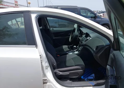 2015 Chevrolet Cruze 1Lt Auto from USA, damaged, VIN 1G1PC5SB7F7257800